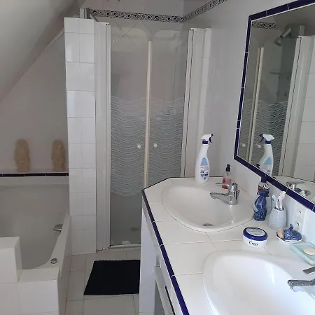 Prázdninový dům Villa Avec Piscine Privee *